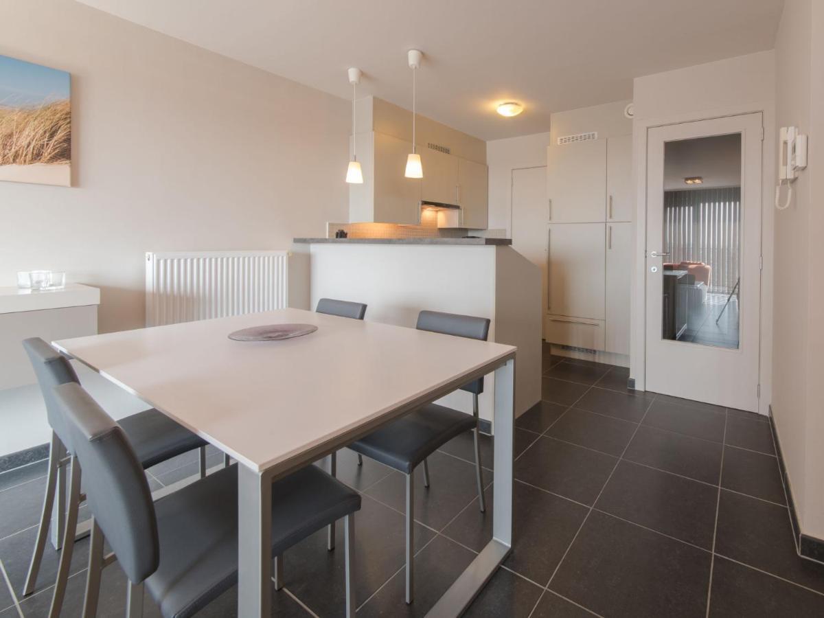Apartment Skyview With Parking By Interhome Blankenberge Extérieur photo